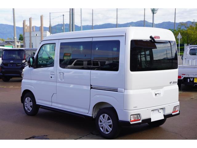 アトレー ＲＳ　９インチディスプレイ　届出済未使用車　両側電動スライドドア（17枚目）