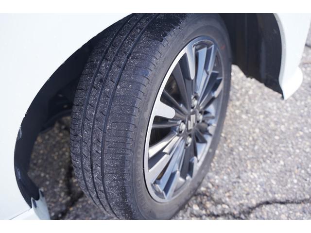 �O�ςɃ}�b�`���������A���~�z�C�[���𑕒����Ă���܂��I