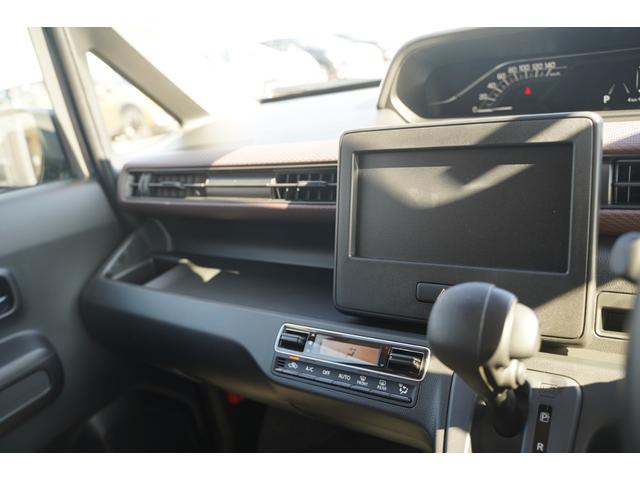 ワゴンＲ ＺＬ　届出済未使用車　デュアルセンサーブレーキサポートＩＩ　レーンアシスト　クリアランスソナー　踏み間違い防止　先行車発進　ＬＥＤヘッドライト　オートマチックハイビーム　シートヒーター（11枚目）