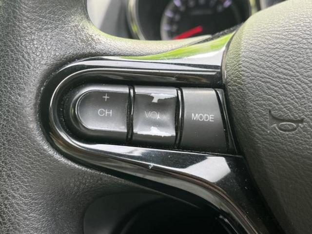 フィットシャトル １５Ｘ　純正　ＳＤナビ／シート　ハーフレザー／ヘッドランプ　ＨＩＤ／ＥＴＣ／ＡＢＳ／横滑り防止装置／ワンセグＴＶ／ＤＶＤ／エアバッグ　運転席／エアバッグ　助手席／エアバッグ　サイド　ＤＶＤ再生（25枚目）
