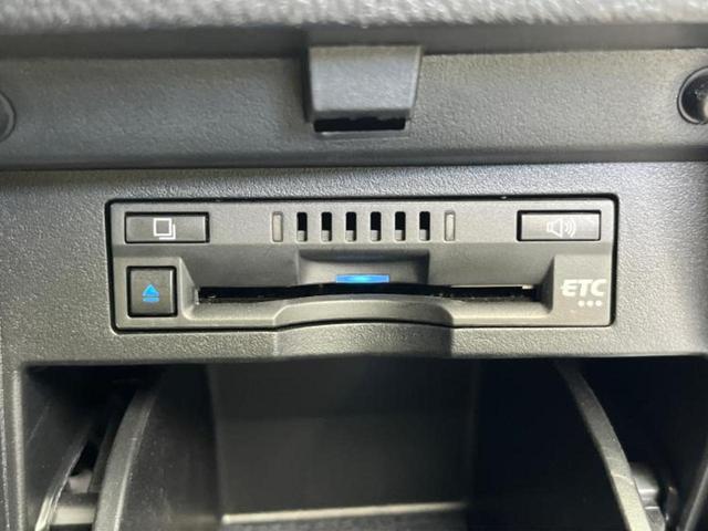 アルファード S Cパッケージ サンルーフ/保証書/ディスプレイオーディオ+ナビ8インチ/フリップダウンモニター 純正 10インチ/デジタルインナーミラー/トヨタセーフティセンス/両側電動スライドドア/エアーシート 前席 革シート(17枚目)