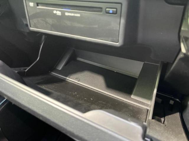 アルファード S Cパッケージ サンルーフ/保証書/ディスプレイオーディオ+ナビ8インチ/フリップダウンモニター 純正 10インチ/デジタルインナーミラー/トヨタセーフティセンス/両側電動スライドドア/エアーシート 前席 革シート(32枚目)