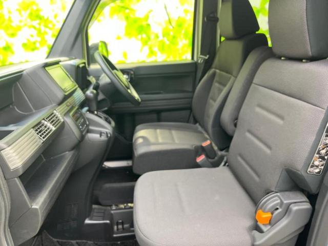 N-VAN+スタイル 4WDファン・ターボホンダセンシング 純正 SDナビ/衝突安全装置/車線逸脱防止支援システム/ヘッドランプ LED/Bluetooth接続/横滑り防止装置/ホンダセンシング/バックモニター/ワンセグTV/DVD/ターボ/禁煙車 4WD(5枚目)