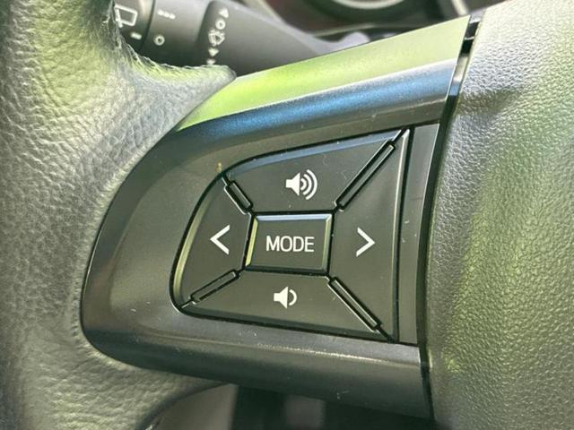 ＷＥＣＡＲＳでは各商談席に大型モニターをご用意しております！見やすい大画面でゆったりと全国の在庫をご覧いただけます！是非ご来店お待ちしております！