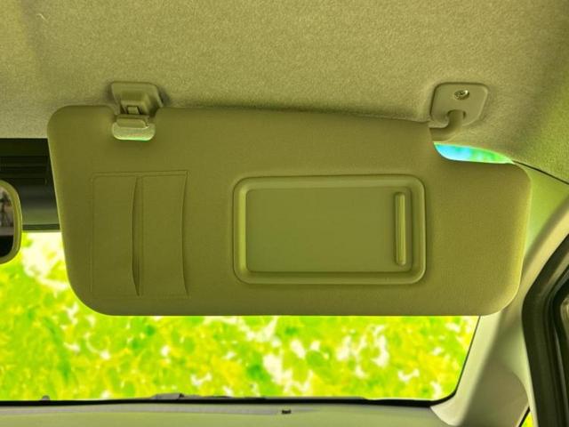 ＷＥＣＡＲＳの展示場では実際に見て、触ってお車をお選びいただけます！知識の豊富な営業スタッフが様々なカーライフをご提案いたします！