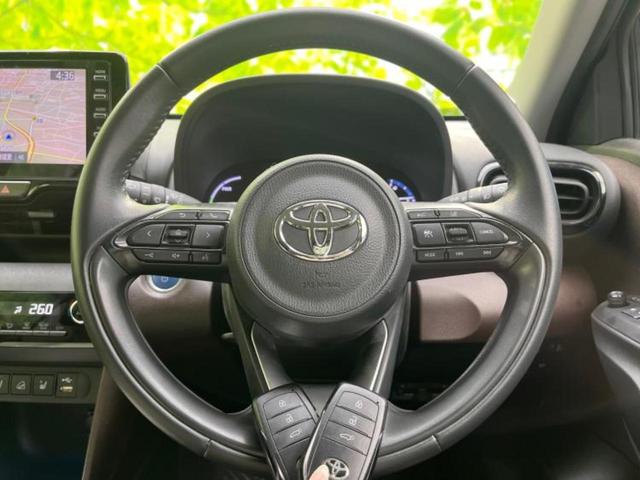 ヤリスクロス 4WDハイブリッドZ 純正エアロ/保証書/純正 8インチ SDナビ/衝突安全装置/シートヒーター/車線逸脱防止支援システム/シート ハーフレザー/ヘッドランプ LED/Bluetooth接続/ETC/EBD付ABS 4WD(13枚目)