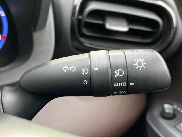 ヤリスクロス 4WDハイブリッドZ 純正エアロ/保証書/純正 8インチ SDナビ/衝突安全装置/シートヒーター/車線逸脱防止支援システム/シート ハーフレザー/ヘッドランプ LED/Bluetooth接続/ETC/EBD付ABS 4WD(14枚目)