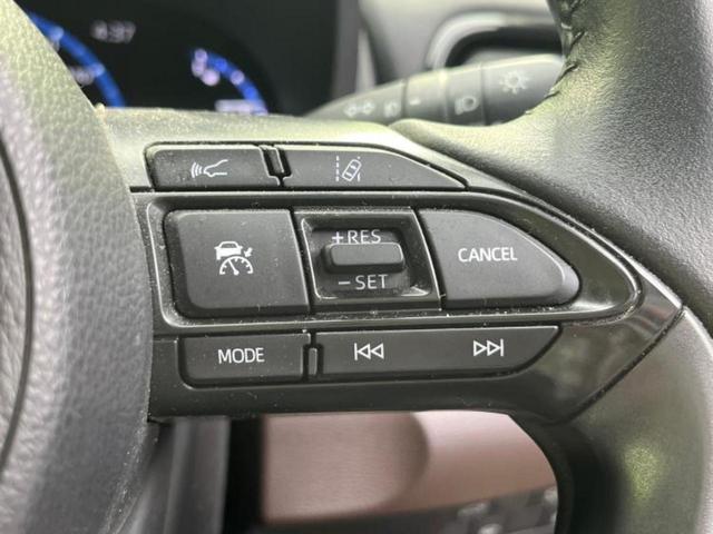 ヤリスクロス 4WDハイブリッドZ 純正エアロ/保証書/純正 8インチ SDナビ/衝突安全装置/シートヒーター/車線逸脱防止支援システム/シート ハーフレザー/ヘッドランプ LED/Bluetooth接続/ETC/EBD付ABS 4WD(24枚目)