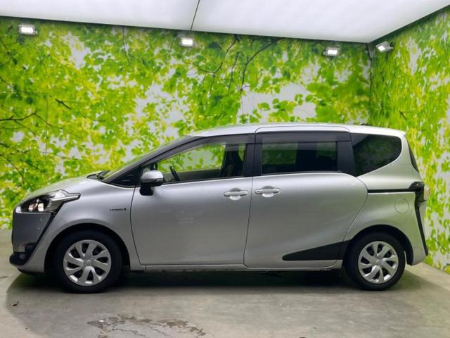 シエンタ ハイブリッドG 新品タイヤ/保証書/純正 SDナビ/衝突安全装置/両側電動スライドドア/シートヒーター 前席/車線逸脱防止支援システム/ドライブレコーダー 前後/Bluetooth接続/ETC/ABS/横滑り防止装置(2枚目)