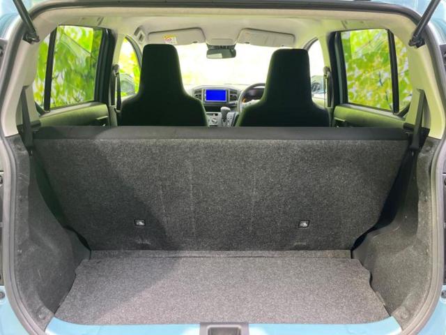 ＷＥＣＡＲＳでは各商談席に大型モニターをご用意しております！見やすい大画面でゆったりと全国の在庫をご覧いただけます！是非ご来店お待ちしております！