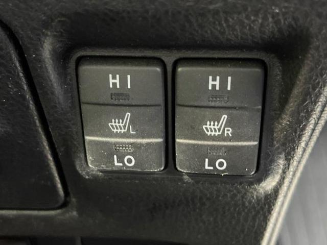 ヴォクシー ハイブリッドＺＳキラメキ　新品タイヤ／社外　１１インチ　メモリーナビ／フリップダウンモニター　社外　１２．８インチ／衝突安全装置／両側電動スライドドア／シートヒーター／車線逸脱防止支援システム　衝突被害軽減システム　ＤＶＤ再生（28枚目）