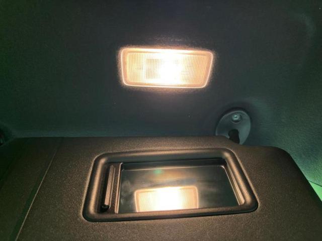 ヴォクシー ハイブリッドＺＳキラメキ　新品タイヤ／社外　１１インチ　メモリーナビ／フリップダウンモニター　社外　１２．８インチ／衝突安全装置／両側電動スライドドア／シートヒーター／車線逸脱防止支援システム　衝突被害軽減システム　ＤＶＤ再生（36枚目）