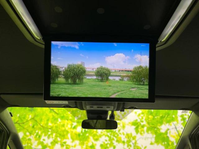 ヴォクシー ハイブリッドＺＳキラメキ　新品タイヤ／社外　１１インチ　メモリーナビ／フリップダウンモニター　社外　１２．８インチ／衝突安全装置／両側電動スライドドア／シートヒーター／車線逸脱防止支援システム　衝突被害軽減システム　ＤＶＤ再生（37枚目）