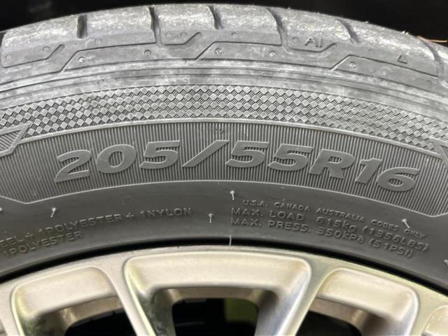 ヴォクシー ハイブリッドＺＳキラメキ　新品タイヤ／社外　１１インチ　メモリーナビ／フリップダウンモニター　社外　１２．８インチ／衝突安全装置／両側電動スライドドア／シートヒーター／車線逸脱防止支援システム　衝突被害軽減システム　ＤＶＤ再生（44枚目）