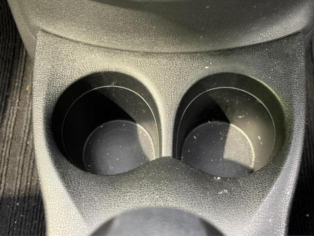 ノート Ｘ　ＤＩＧ－Ｓ　保証書／衝突安全装置／車線逸脱防止支援システム／ヘッドランプ　ＨＩＤ／ＥＴＣ／ＥＢＤ付ＡＢＳ／横滑り防止装置／アイドリングストップ／禁煙車／エアバッグ　運転席／エアバッグ　助手席／パワーウインドウ（28枚目）