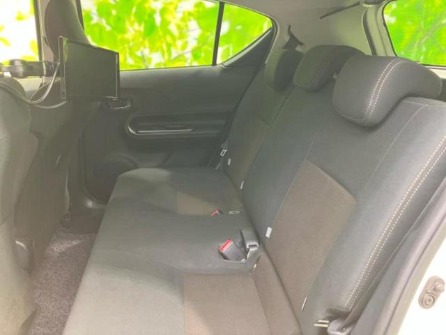 アクア Ｇ　新品タイヤ／保証書／社外　ＳＤナビ／衝突安全装置／シートヒーター　前席／車線逸脱防止支援システム／ドライブレコーダー　前後／Ｂｌｕｅｔｏｏｔｈ接続／ＥＴＣ／ＥＢＤ付ＡＢＳ／横滑り防止装置　バックカメラ（6枚目）