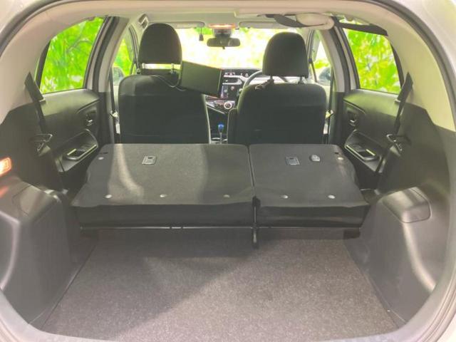 アクア Ｇ　新品タイヤ／保証書／社外　ＳＤナビ／衝突安全装置／シートヒーター　前席／車線逸脱防止支援システム／ドライブレコーダー　前後／Ｂｌｕｅｔｏｏｔｈ接続／ＥＴＣ／ＥＢＤ付ＡＢＳ／横滑り防止装置　バックカメラ（8枚目）