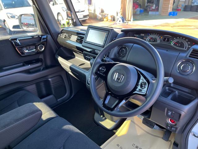 N-BOXカスタム L スマ-トキ- AC キーレスエントリー オートクルーズ LED コーナーセンサー Rカメラ 横滑防止装置 サイドカーテンエアバック ABS パワーステアリング ETC 盗難防止システム エアバッグ(10枚目)