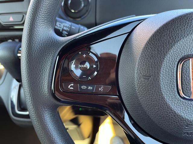 N-BOXカスタム L スマ-トキ- AC キーレスエントリー オートクルーズ LED コーナーセンサー Rカメラ 横滑防止装置 サイドカーテンエアバック ABS パワーステアリング ETC 盗難防止システム エアバッグ(17枚目)