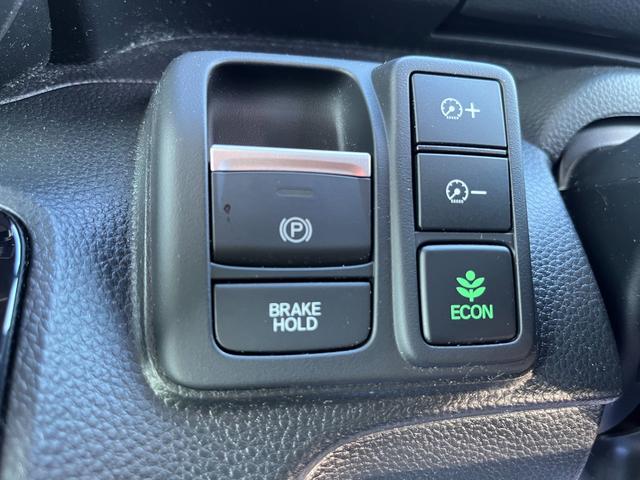 N-BOXカスタム L スマ-トキ- AC キーレスエントリー オートクルーズ LED コーナーセンサー Rカメラ 横滑防止装置 サイドカーテンエアバック ABS パワーステアリング ETC 盗難防止システム エアバッグ(24枚目)