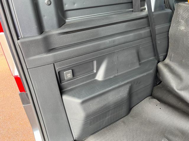 N-VAN+スタイル ファン・ホンダセンシング CMBS LEDヘットランプ 横滑り防止 PS PW 4WD車 Wエアバック 盗難防止 キーフリー 両側スライドドア オートエアコン スマートキー ABS エアバッグ(15枚目)