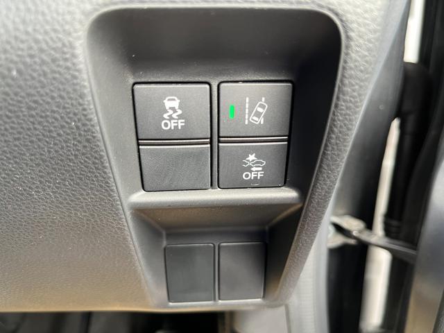 N-VAN+スタイル ファン・ホンダセンシング CMBS LEDヘットランプ 横滑り防止 PS PW 4WD車 Wエアバック 盗難防止 キーフリー 両側スライドドア オートエアコン スマートキー ABS エアバッグ(26枚目)