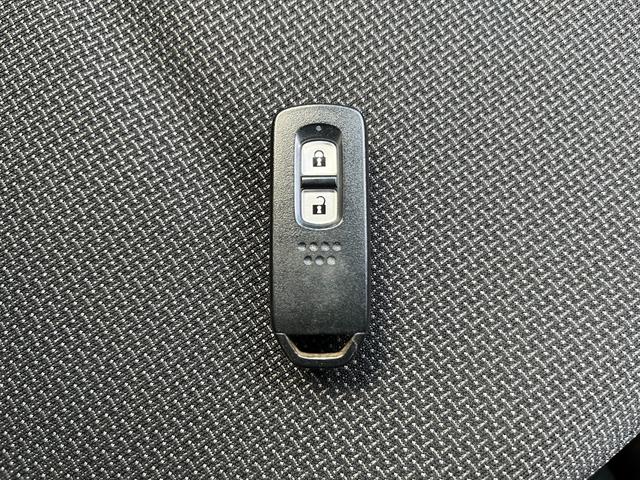 N-VAN+スタイル ファン・ホンダセンシング CMBS LEDヘットランプ 横滑り防止 PS PW 4WD車 Wエアバック 盗難防止 キーフリー 両側スライドドア オートエアコン スマートキー ABS エアバッグ(32枚目)