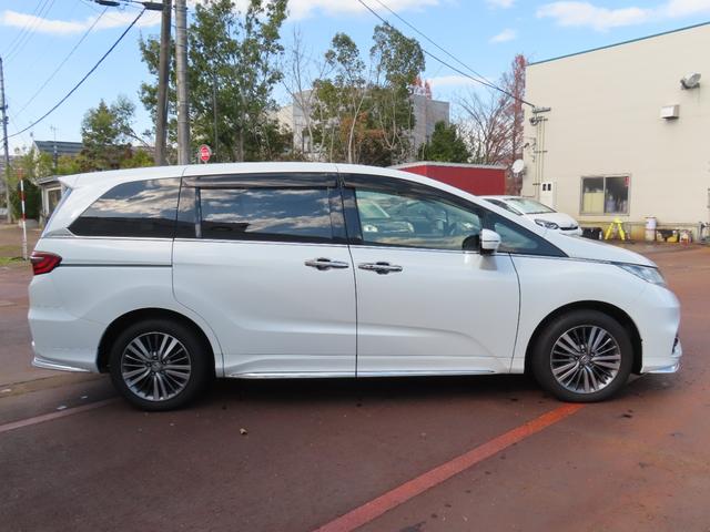 オデッセイ アブソルート・ホンダセンシング　Ｂカメラ　ＬＥＤライト　ドラレコ　オートクルーズコントロール　地デジ　電動シート　ＤＶＤ再生　スマートキー　４ＷＤ　ＥＴＣ　アイドリングストップ　オートエアコン（10枚目）