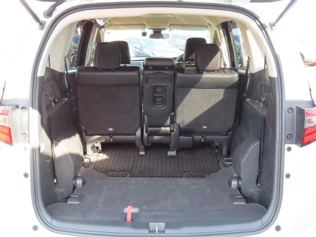 オデッセイ アブソルート・ホンダセンシング　Ｂカメラ　ＬＥＤライト　ドラレコ　オートクルーズコントロール　地デジ　電動シート　ＤＶＤ再生　スマートキー　４ＷＤ　ＥＴＣ　アイドリングストップ　オートエアコン（18枚目）