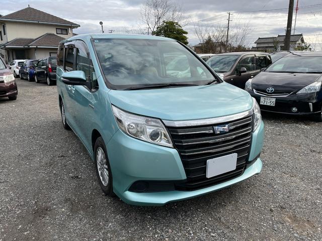 ノア ハイブリッドX 9inchナビ Bカメラ パワスラ ETC ドラレコ フルセグ Bluetooth オートエアコン デュアルエアコン アルミホイール プッシュスタート スマートキー 二列目シートアレンジ(9枚目)