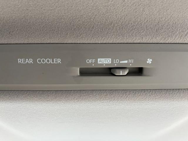 ノア ハイブリッドX 9inchナビ Bカメラ パワスラ ETC ドラレコ フルセグ Bluetooth オートエアコン デュアルエアコン アルミホイール プッシュスタート スマートキー 二列目シートアレンジ(26枚目)