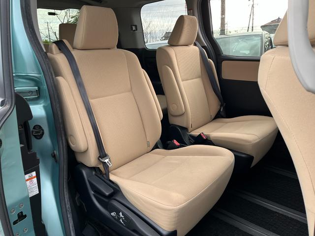 ノア ハイブリッドX 9inchナビ Bカメラ パワスラ ETC ドラレコ フルセグ Bluetooth オートエアコン デュアルエアコン アルミホイール プッシュスタート スマートキー 二列目シートアレンジ(44枚目)