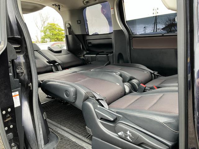 エスクァイア ハイブリッドＧｉ　ナビ　フリップダウンＭ　Ｂカメ　両側パワスラ　　クルーズコントロール　フルセグＴＶ　Ｂｌｕｅｔｏｏｔｈ　置き型充電　ＥＴＣ　プッシュスタート　スマートキー　シートヒーター　障害物センサー（63枚目）