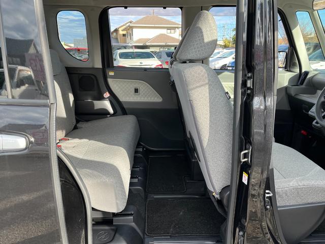 タント Ｘ　パワスラ　前後ドラレコ　スマートキーｘ２　　運転席ロングスライド　スマートアシスト　横滑り防止装置　オートライト　オートエアコン　　後席独立スライド．リクライニング　後席サンシェード　禁煙車（45枚目）