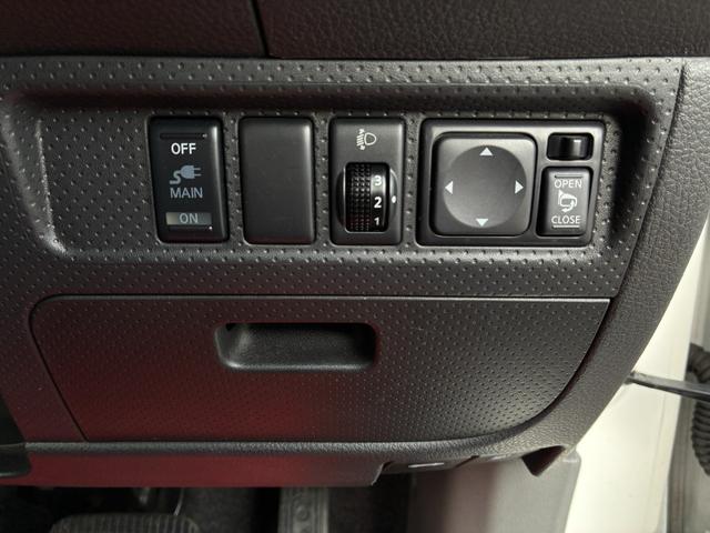 AD DX キーレス・寒冷地仕様・フロントフォグランプ(10枚目)