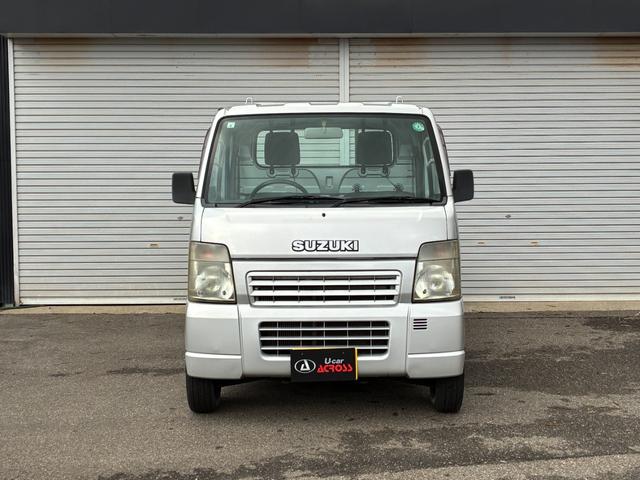 キャリイトラック ＫＣエアコン・パワステ　ＣＤ・ラジオ・４ＷＤ（2枚目）