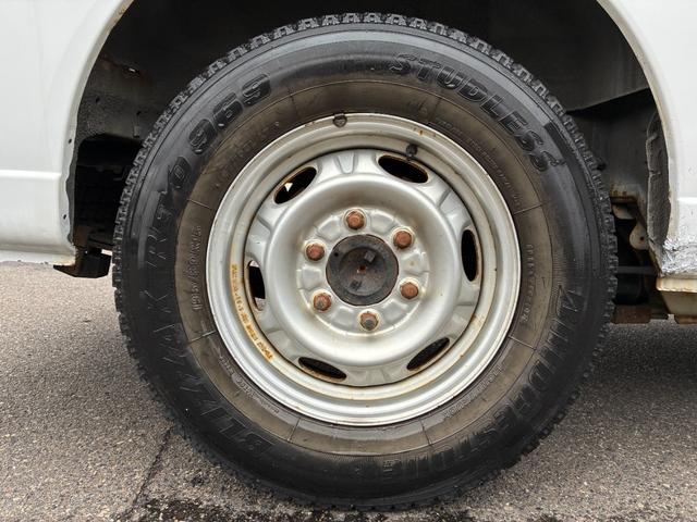 キャラバン ロングＤＸターボ　ラジオ・両側スライドドア・キーレス・４ＷＤ・ターボ（16枚目）