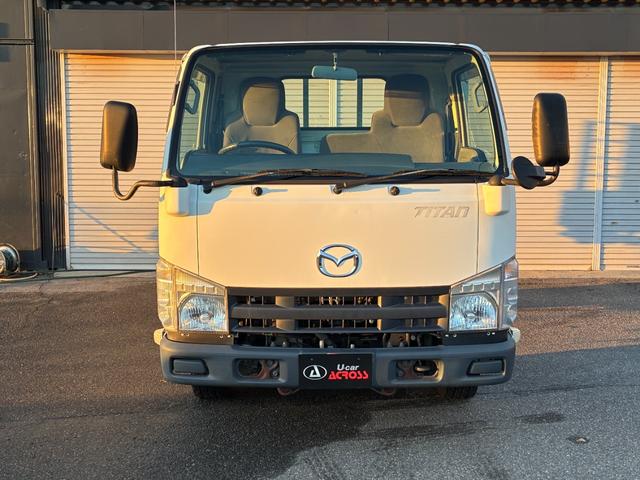 タイタントラック ベースグレード　４ＷＤ（2枚目）