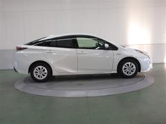 �롼��ĺ�������˰�ư��������ʤ��餫�ˤ������Ȥǡ�ǳ������ͥ�줿��İ�������⤿�餷�ޤ��� 5