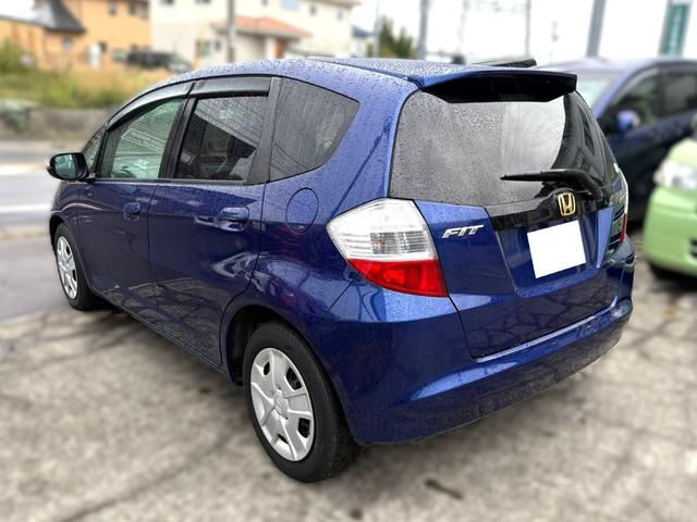 フィット X ナビTV ETC シートヒーター クルーズコントロール オートエアコン スマートキー 走行距離9.2万キロ 車検整備付き 修復歴無し ブルー(5枚目)