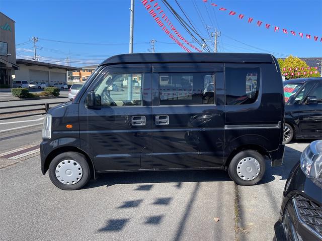 エブリイ ジョイン　４ＷＤ　オートマ　純正ＣＤオーディオ　ＥＴＣ車載器　キーレスエントリー　両側スライドドア　スイッチ切替式４ＷＤ　車検整備付（6枚目）