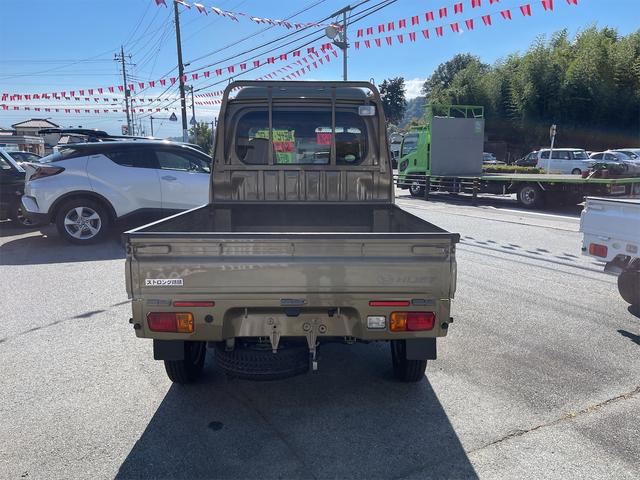 ハイゼットトラック ジャンボＳＡＩＩＩｔ　４ＷＤ　４速オートマ　ストロング防錆パック　衝突軽減ブレーキ　純正メモリーナビ　フルセグＴＶ　バックカメラ　キーレスエントリー　エアコン　パワステ　パワーウインドウ　走行４３００Ｋｍ台　車検整備付（14枚目）