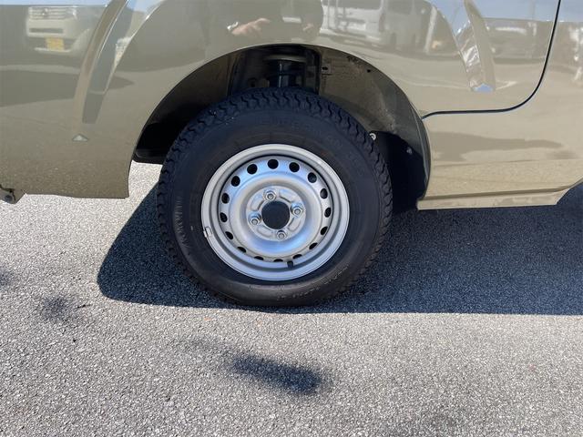 ハイゼットトラック ジャンボＳＡＩＩＩｔ　４ＷＤ　４速オートマ　ストロング防錆パック　衝突軽減ブレーキ　純正メモリーナビ　フルセグＴＶ　バックカメラ　キーレスエントリー　エアコン　パワステ　パワーウインドウ　走行４３００Ｋｍ台　車検整備付（21枚目）