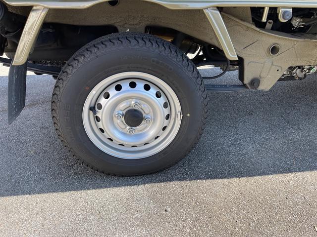 ハイゼットトラック ジャンボＳＡＩＩＩｔ　４ＷＤ　４速オートマ　ストロング防錆パック　衝突軽減ブレーキ　純正メモリーナビ　フルセグＴＶ　バックカメラ　キーレスエントリー　エアコン　パワステ　パワーウインドウ　走行４３００Ｋｍ台　車検整備付（22枚目）