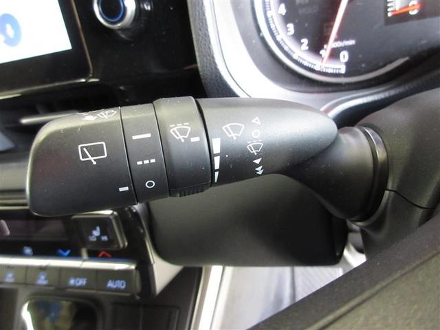 ヴォクシー S-Z フルセグ メモリーナビ DVD再生 ミュージックプレイヤー接続可 バックカメラ 衝突被害軽減システム ETC 両側電動スライド LEDヘッドランプ 乗車定員7人 3列シート ワンオーナー(21枚目)