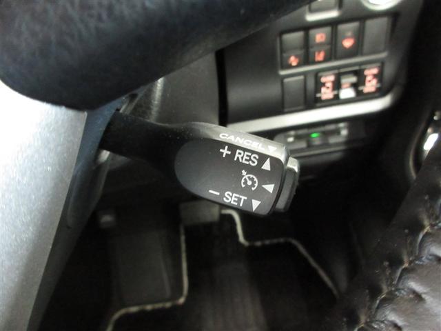 ヴォクシー ＺＳ　煌ＩＩ　４ＷＤ　フルセグ　メモリーナビ　ＤＶＤ再生　ミュージックプレイヤー接続可　後席モニター　バックカメラ　衝突被害軽減システム　ＥＴＣ　両側電動スライド　ＬＥＤヘッドランプ　ウオークスルー　乗車定員７人（11枚目）