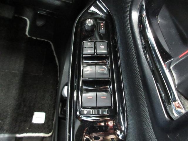 ヴォクシー ＺＳ　煌ＩＩ　４ＷＤ　フルセグ　メモリーナビ　ＤＶＤ再生　ミュージックプレイヤー接続可　後席モニター　バックカメラ　衝突被害軽減システム　ＥＴＣ　両側電動スライド　ＬＥＤヘッドランプ　ウオークスルー　乗車定員７人（25枚目）