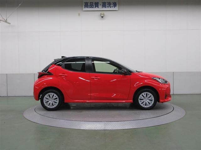 ヤリス ハイブリッドU 4WD ミュージックプレイヤー接続可 バックカメラ 衝突被害軽減システム ETC LEDヘッドランプ(5枚目)