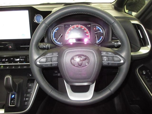 ��ɂ����������ޖ{�v�����X�e�A�����O�B�X�e�A�����O�X�C�b�`�ŃI�[�f�B�I�ȂǊe�풲�����ł��܂��B