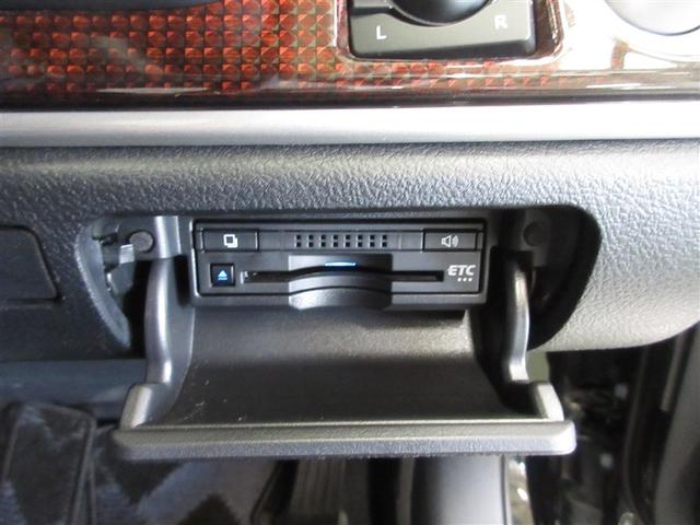 �J�o�[���t�����d�s�b�B�����ē������āA�J�[�h�̑}���Y��┲���Y����h�~���邱�Ƃ��ł��܂��B